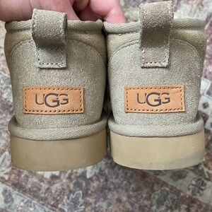 UGG Ultra Mini